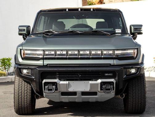Moonshot Green Matte 2024 GMC HUMMER EV SUV 3X