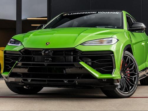 2025 Lamborghini Urus SE