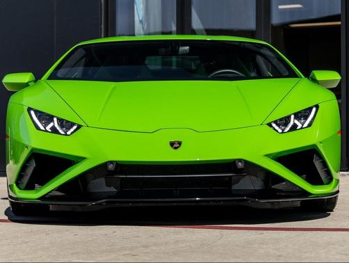 2023 Lamborghini Huracan EVO Coupe RWD