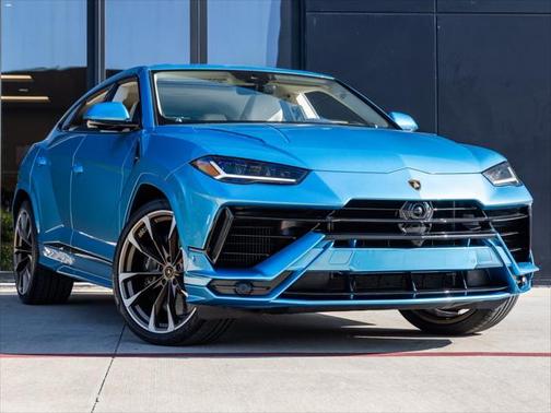 2023 Lamborghini Urus S