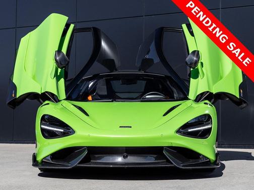 2021 McLaren 765LT Coupe
