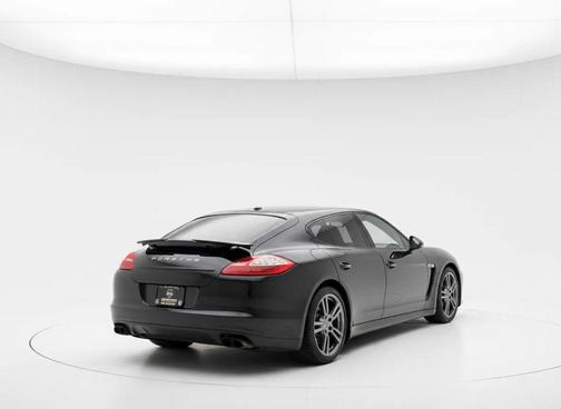 2013 Porsche Panamera GTS