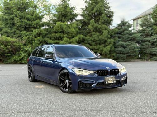 2018 BMW 330 xDrive
