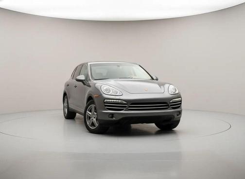 2014 Porsche Cayenne Platinum Edition