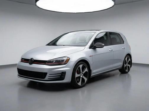 2016 Volkswagen Golf GTI 2.0T SE 4-Door