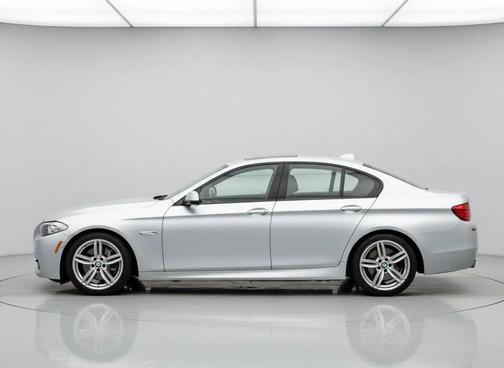 2012 BMW 550 550i Sedan 4D