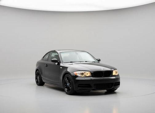 2009 BMW 135 135i Coupe 2D
