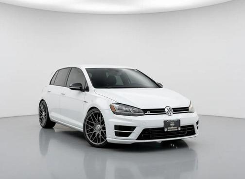 2016 Volkswagen Golf R 4-Door w/DCC & Navigation