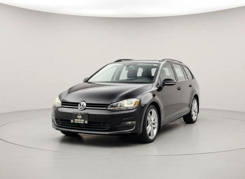 2015 Volkswagen Golf SportWagen TDI SE 4-Door