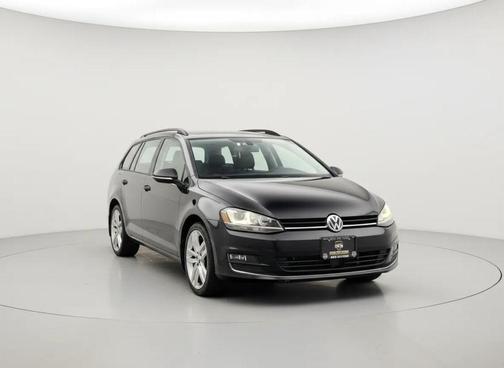 2015 Volkswagen Golf SportWagen TDI SE 4-Door