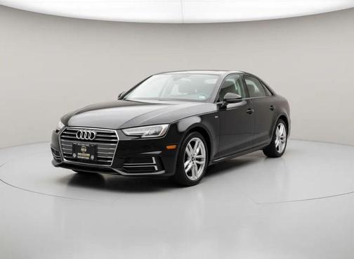 2017 Audi A4 Season of Audi ultra Premium