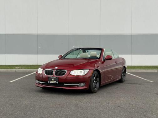 2013 BMW 335 335i Convertible 2D
