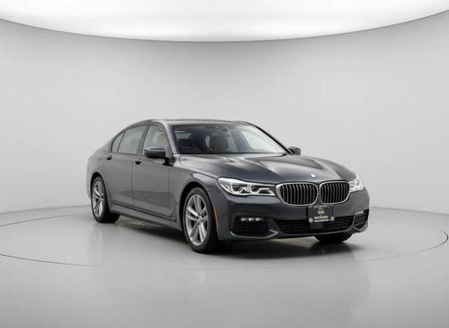 2017 BMW 750 i xDrive