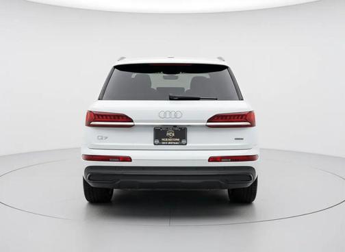 2020 Audi Q7 55 Prestige