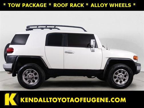 2013 Toyota FJ Cruiser Base