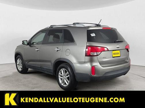 Titanium Silver 2014 Kia Sorento LX