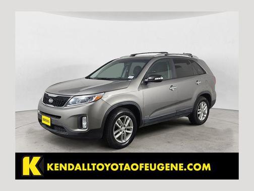 Titanium Silver 2014 Kia Sorento LX