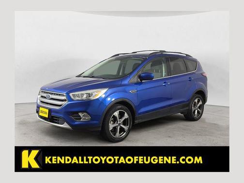 Lightning Blue Metallic 2017 Ford Escape SE