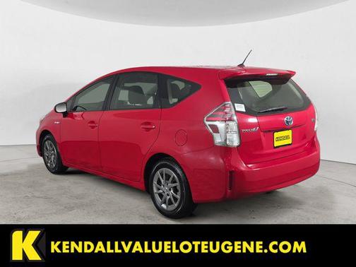 2015 Toyota Prius v Five