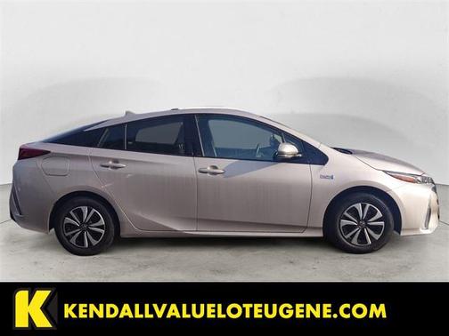 2017 Toyota Prius Prime 