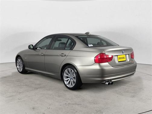 2011 BMW 328 328i
