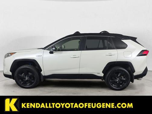 Blizzard Pearl 2019 Toyota RAV4 Hybrid SE
