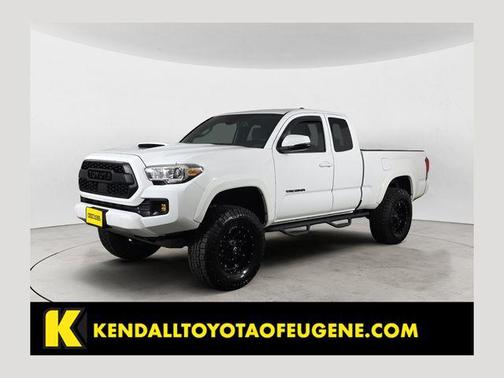 2018 Toyota Tacoma TRD Sport
