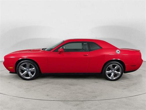 2014 Dodge Challenger SXT