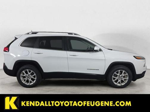 Bright White Clearcoat 2018 Jeep Cherokee Latitude