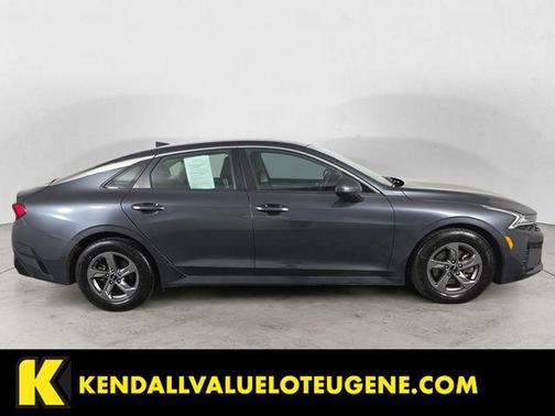 Gravity Gray 2022 Kia K5 LXS