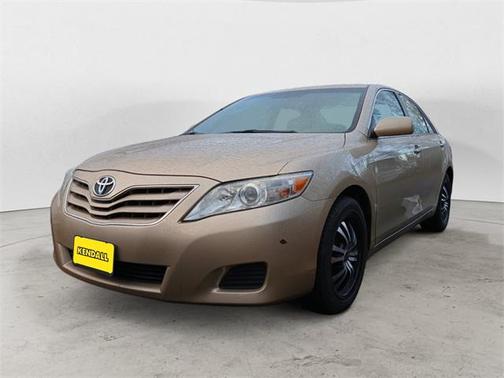 2010 Toyota Camry LE