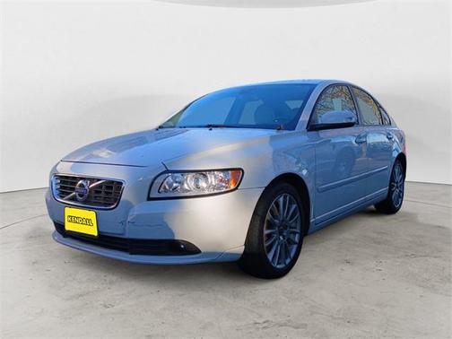 2011 Volvo S40 T5