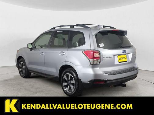 Ice Silver Metallic 2017 Subaru Forester 2.5i Limited