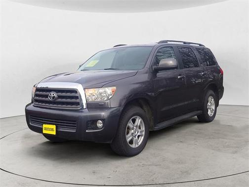 2015 Toyota Sequoia SR5