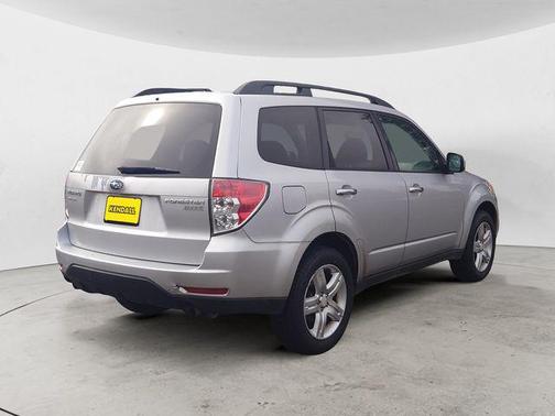 2010 Subaru Forester 2.5 X Premium
