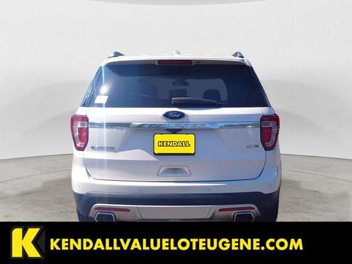 White Platinum Metallic Tri-Coat 2017 Ford Explorer Platinum