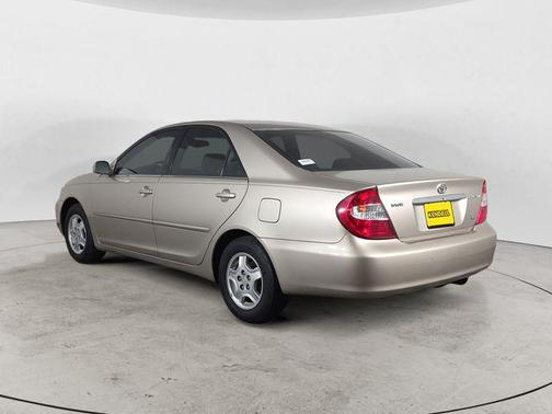 2003 Toyota Camry LE V6