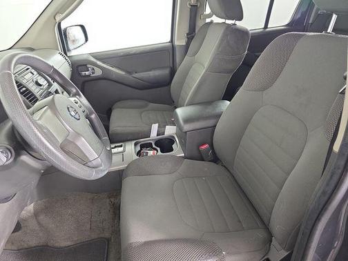 2011 Nissan Pathfinder S