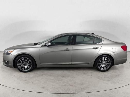 2014 Kia Cadenza Premium