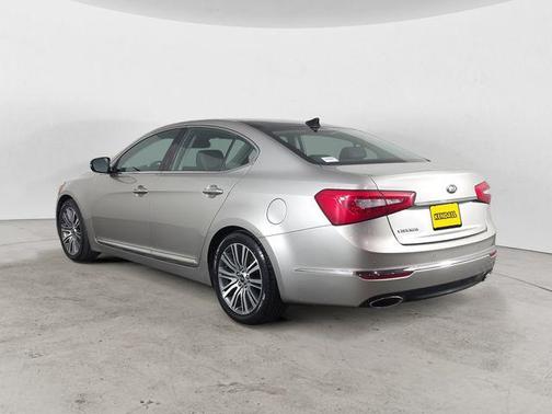 2014 Kia Cadenza Premium