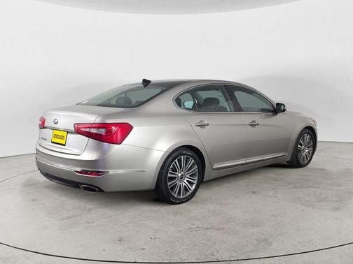 2014 Kia Cadenza Premium