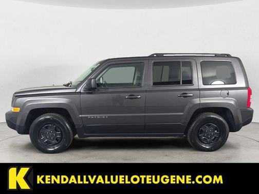 Granite Crystal Metallic Clearcoat 2016 Jeep Patriot Sport