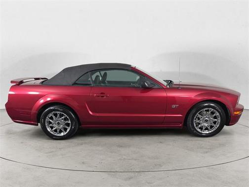 2006 Ford Mustang GT Premium
