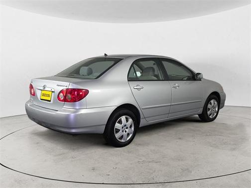 2005 Toyota Corolla LE