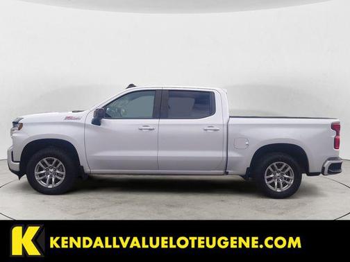 Iridescent Pearl Tricoat 2021 Chevrolet Silverado 1500 RST