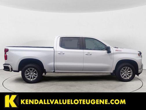Iridescent Pearl Tricoat 2021 Chevrolet Silverado 1500 RST