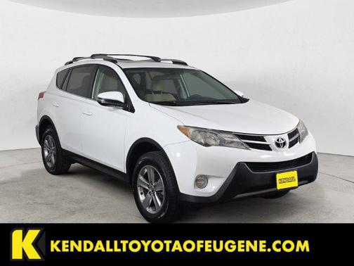 Super White 2015 Toyota RAV4 XLE