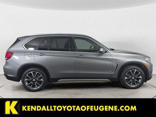 Space Gray Metallic 2018 BMW X5 xDrive35i