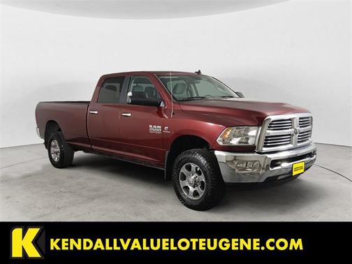 2017 RAM 2500 Big Horn Crew Cab 4x4 8' Box