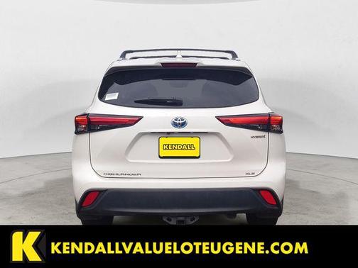 2021 Toyota Highlander Hybrid XLE